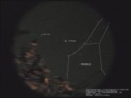 Der Komet Holmes im Sternbild des Perseus